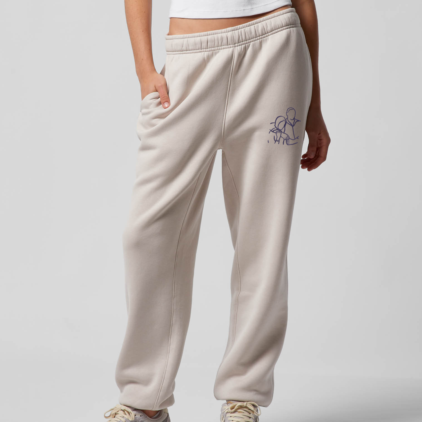 Lineart Relax Trackpants - Womens